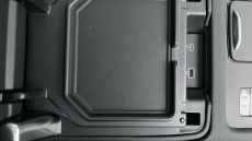 Land Rover Discovery 3.0 D300 Dynamic HSE 5dr Auto Diesel Station Wagon